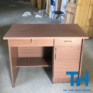 bàn làm việc gỗ công nghiệp