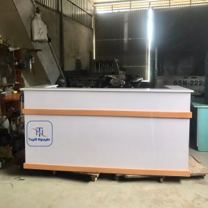 quầy lễ tân phòng khám nha khoa