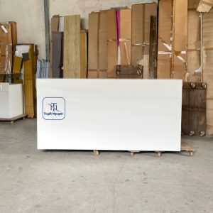quầy lễ tân gỗ công nghiệp MDF